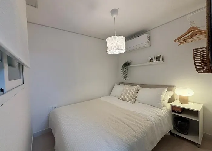 3 Minutes From Station Hotel-style 3 3 Bathrooms 5 Beds Ktx Arex アパート *